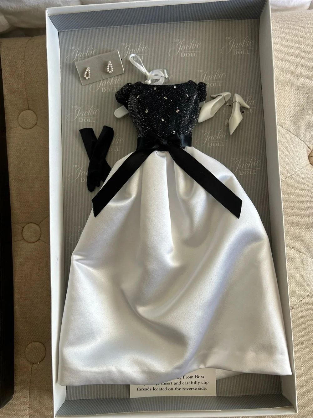 The Jackie Doll Accessories Franklin Mint 16” The Black and White Gown Ensemble